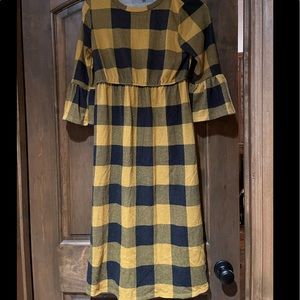 Roolee NWT medium M modest dress yellow black plaid detail sleeves stretchy